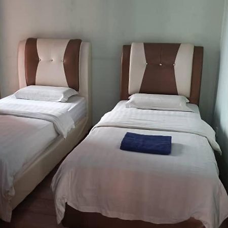 קוטה קינבלו Marina Court Kk City Homestay מראה חיצוני תמונה