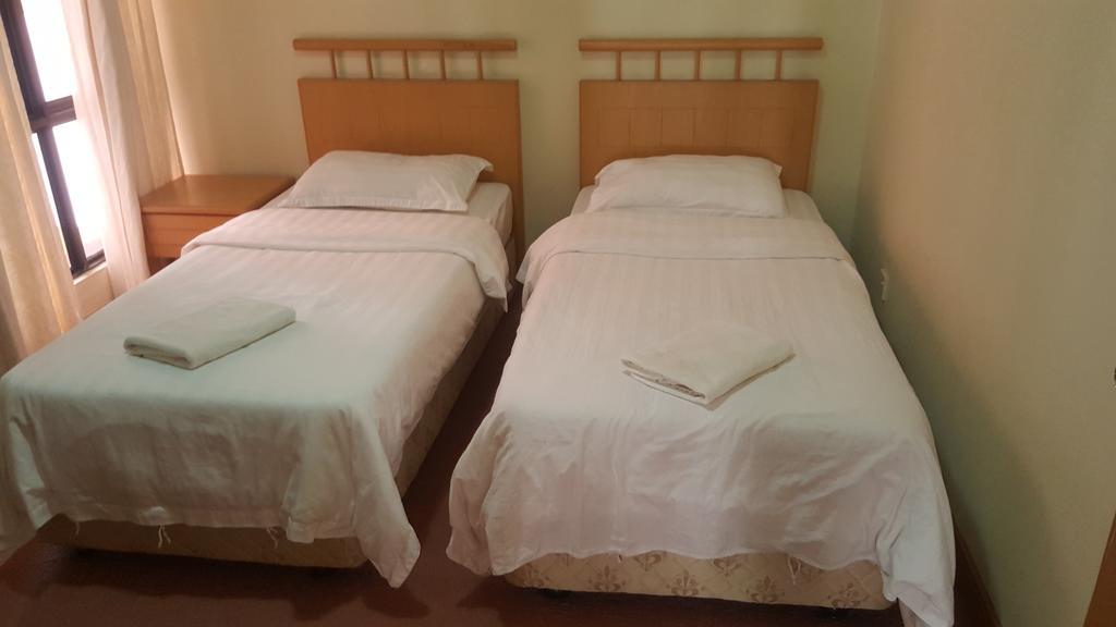 קוטה קינבלו Marina Court Kk City Homestay מראה חיצוני תמונה